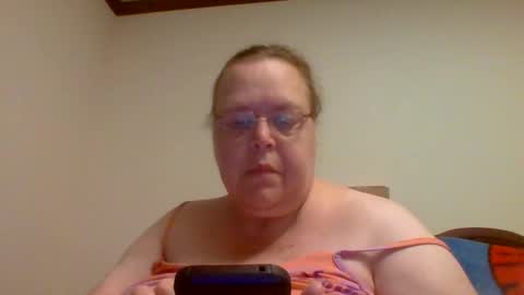 Snapshot of epic_ginger chatting on 09-24-25, 12:19 epic_ginger online show from 09-24-25, 12:19