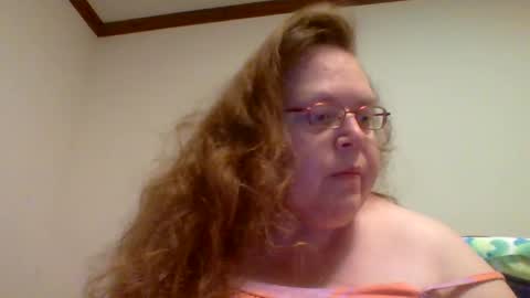 Snapshot of epic_ginger chatting on 10-22-25, 05:45 epic_ginger online show from 10-22-25, 05:45