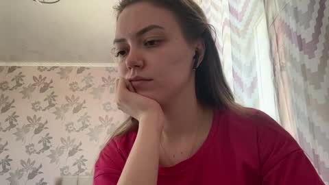 Lily online show from 04-28-26, 02:27