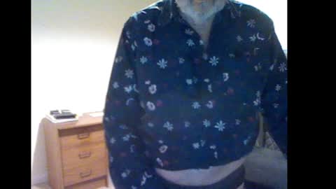 erasmus_d online show from 12-15-24, 06:37