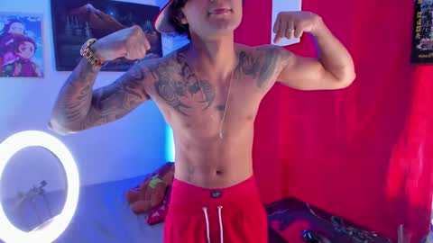 Snapshot of eren_blade_ chatting on 01-23-25, 08:02 Tht BOSS Eren online show from 01-23-25, 08:02