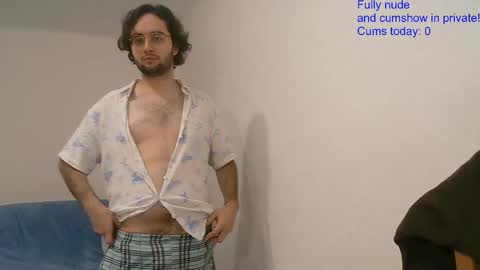 Snapshot of eren_jaeger2000 chatting on 10-05-25, 01:59 Eren online show from 10-05-25, 01:59