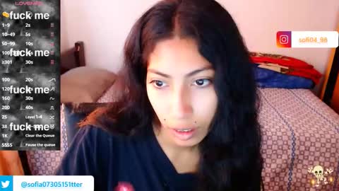 sofia online show from 11-14-25, 01:43