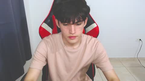 Snapshot of eren_tatakae chatting on 12-09-24, 11:24 eren_tatakae online show from 12-09-24, 11:24