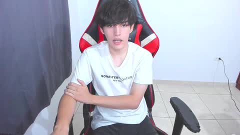 Snapshot of eren_tatakae chatting on 10-20-25, 03:07 eren_tatakae online show from 10-20-25, 03:07