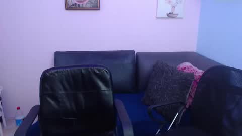 Eric and Alisson online show from 10-10-25, 03:33