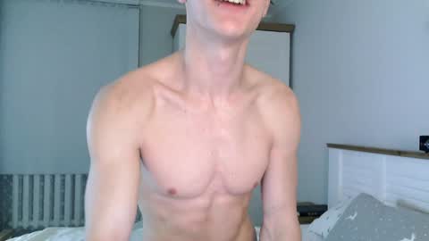 Snapshot of eric_crush chatting on 12-02-24, 03:47 Eric Crush online show from 12-02-24, 03:47