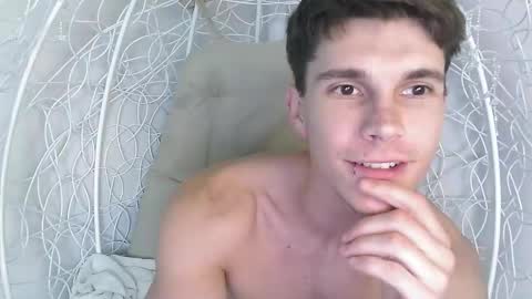 Snapshot of eric_crush chatting on 10-02-25, 03:57 Eric Crush online show from 10-02-25, 03:57