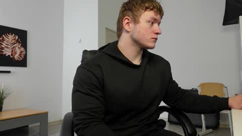    online show from 09-29-25, 12:21