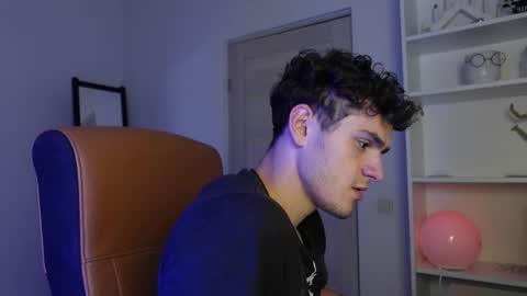    online show from 10-06-25, 06:27