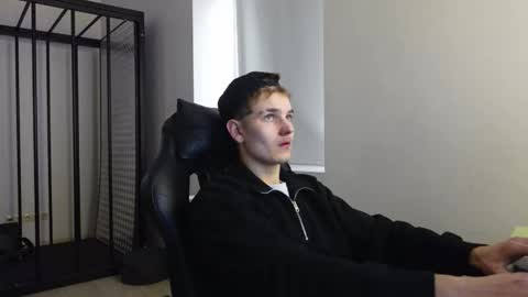    online show from 10-30-25, 09:22