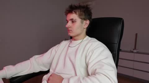    online show from 11-14-25, 01:21