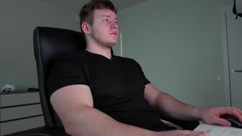    online show from 11-22-25, 07:07