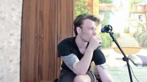 Eric online show from 10-07-25, 06:32