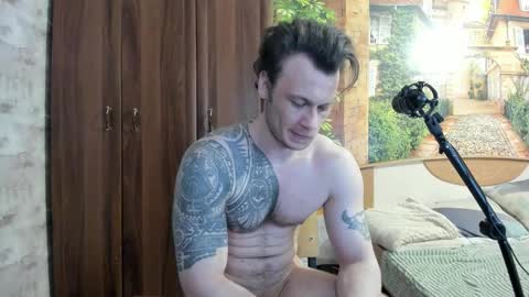 Eric online show from 11-25-25, 01:55