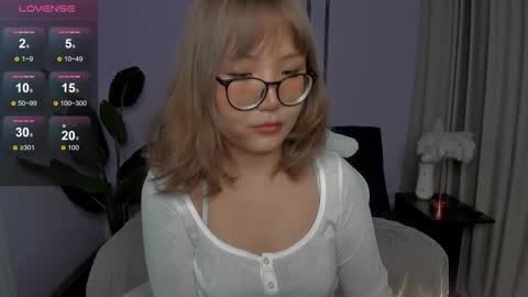 Snapshot of erica_asti chatting on 11-20-25, 02:45 erica_asti online show from 11-20-25, 02:45