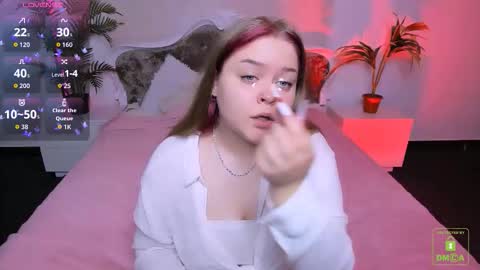 erica_love_ online show from 10-05-25, 06:01