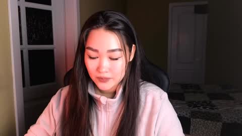 Erica Wayne online show from 01-07-25, 02:41