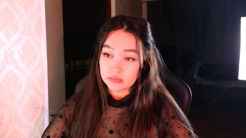 Snapshot of erica_wayne chatting on 12-01-25, 07:41 Erica Wayne online show from 12-01-25, 07:41