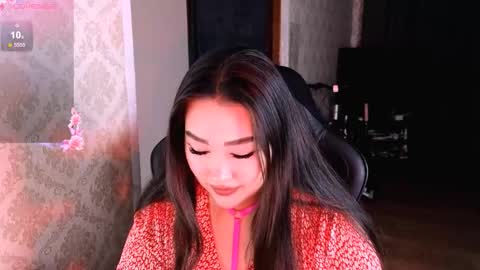 Snapshot of erica_wayne chatting on 12-17-25, 02:06 Erica Wayne online show from 12-17-25, 02:06