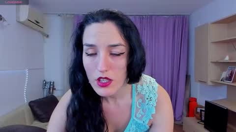 Snapshot of ericabunny chatting on 02-09-25, 07:49 Erika online show from 02-09-25, 07:49