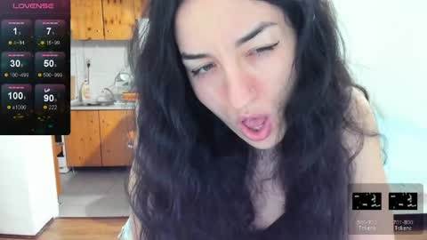 Erika online show from 04-18-26, 12:25