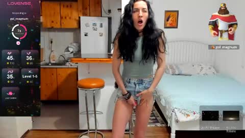 Erika online show from 04-25-26, 09:56