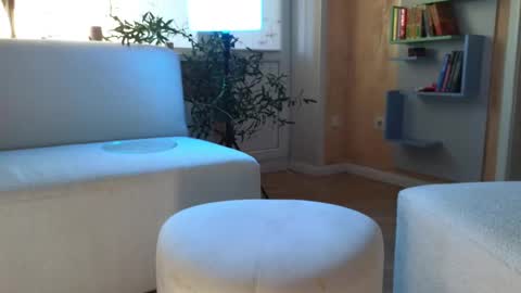 Snapshot of ericamiracle15 chatting on 02-19-25, 03:39 Call me Erica online show from 02-19-25, 03:39