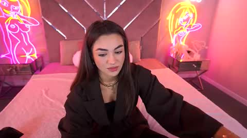 Snapshot of ericasin chatting on 09-19-25, 06:15 Erica online show from 09-19-25, 06:15