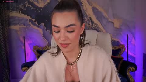 Snapshot of ericasin chatting on 10-29-25, 01:57 Erica online show from 10-29-25, 01:57