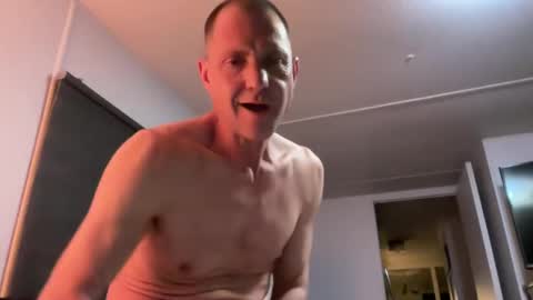 skoooozle online show from 03-05-25, 01:52