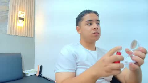 Erick online show from 04-22-26, 07:59