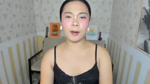 Ericka online show from 04-17-26, 06:05