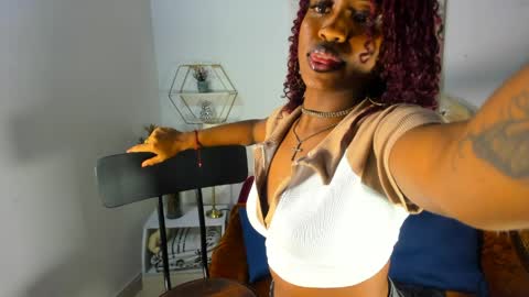 E R I K A  - L  Y R I C S online show from 04-28-26, 02:27