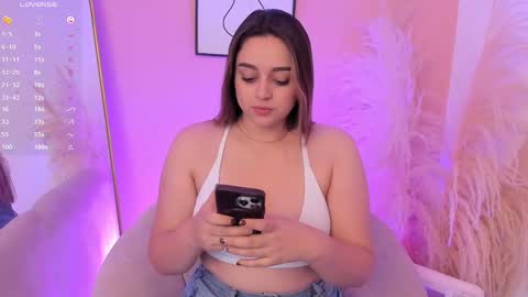 Erika Mendez online show from 09-12-25, 07:47