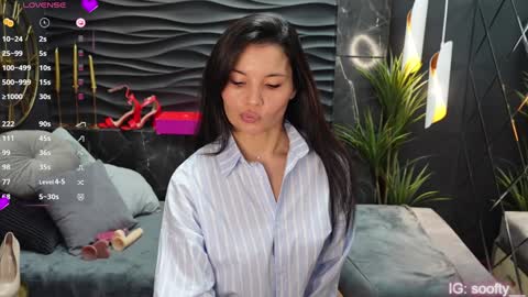 Snapshot of erika_soft chatting on 01-11-25, 06:14 Erika online show from 01-11-25, 06:14