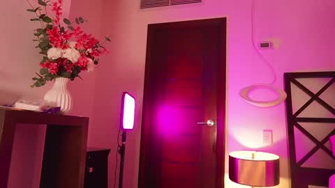 Venus Skye online show from 09-23-25, 08:12