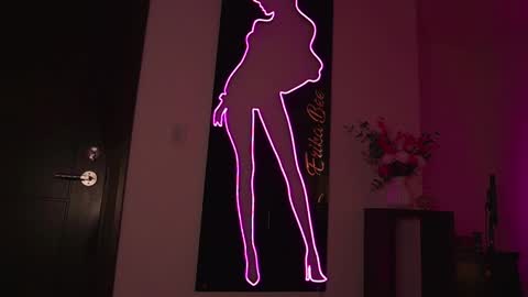 Venus Skye online show from 09-27-25, 08:14