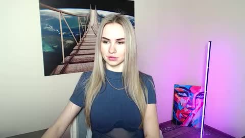 Erika online show from 04-20-26, 12:08