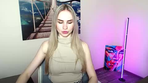 Erika online show from 04-23-26, 12:29