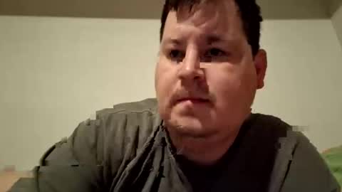 Snapshot of erikstar chatting on 05-17-26, 02:20 erikstar online show from 05-17-26, 02:20