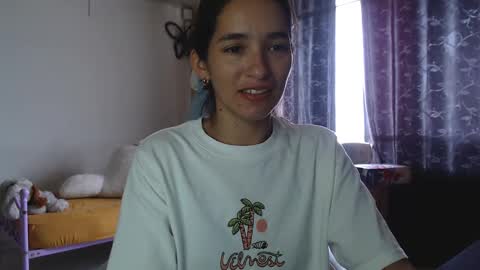 Snapshot of erina_1 chatting on 02-04-25, 06:17 erina_1 online show from 02-04-25, 06:17