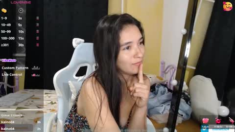 Snapshot of erina_1 chatting on 09-13-25, 03:28 erina_1 online show from 09-13-25, 03:28