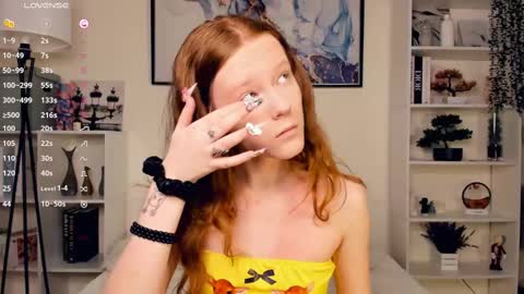 Sofia online show from 02-12-25, 07:13