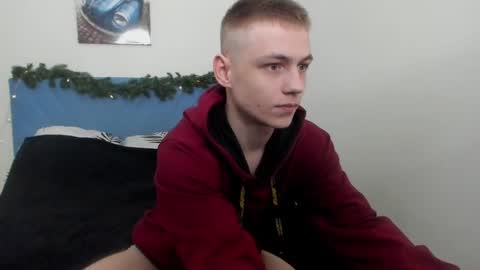 Max online show from 03-10-25, 01:56