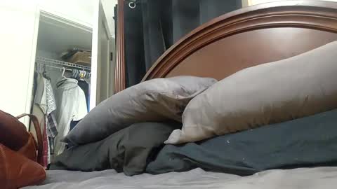 Hmmmhmmmm online show from 01-14-25, 02:08