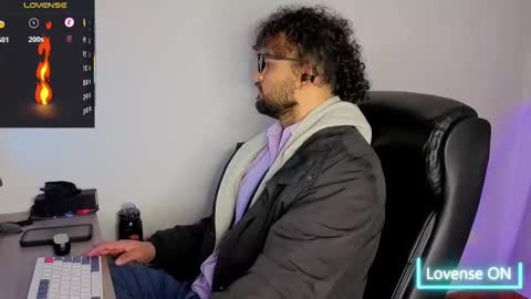 ernesto rodriguez 82 online show from 10-15-25, 04:12