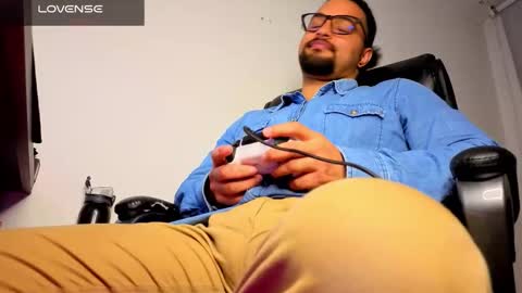 ernesto rodriguez 82 online show from 03-07-26, 02:52