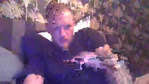 eroguy20 online show from 11-05-25, 12:38