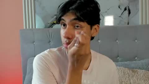 Snapshot of eros_lux1 chatting on 05-09-26, 12:32 Eros Lux1 online show from 05-09-26, 12:32
